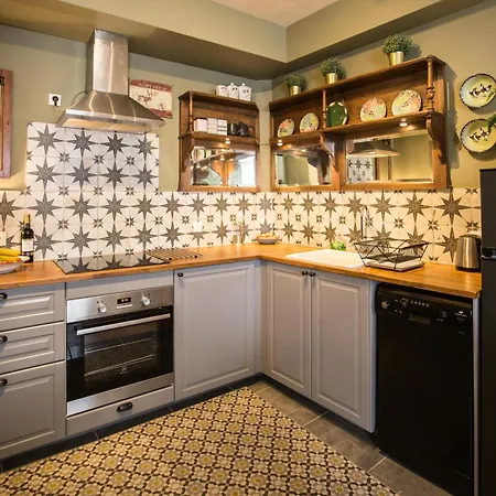 Maison 1888 - Roof Terrace & Cite Views 度假居 卡尔卡松