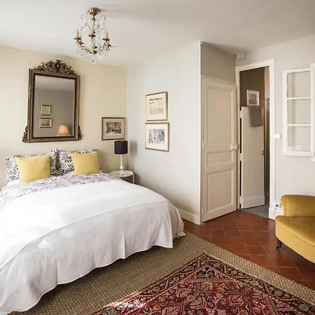 Maison 1888 - Roof Terrace & Cite Views 度假居